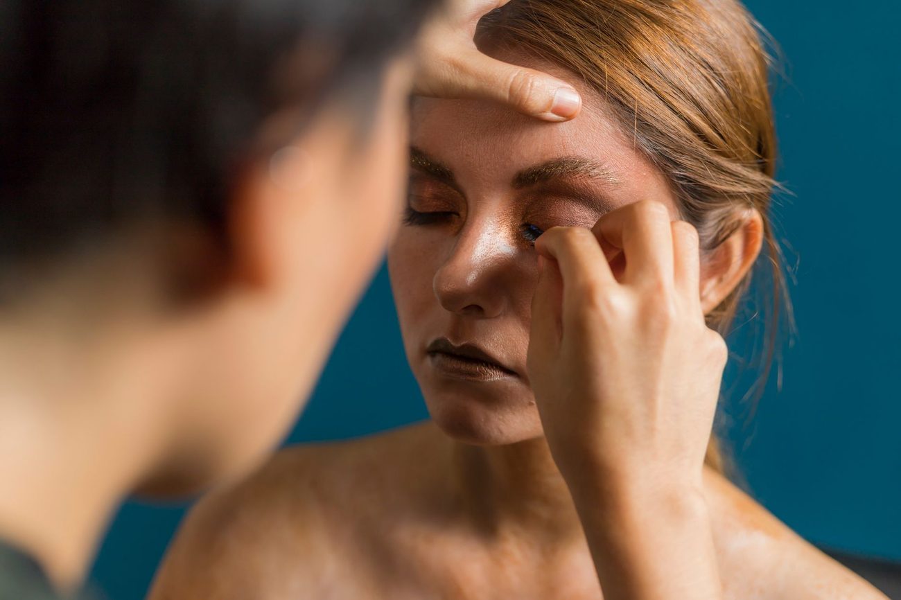 Eyeshadow application